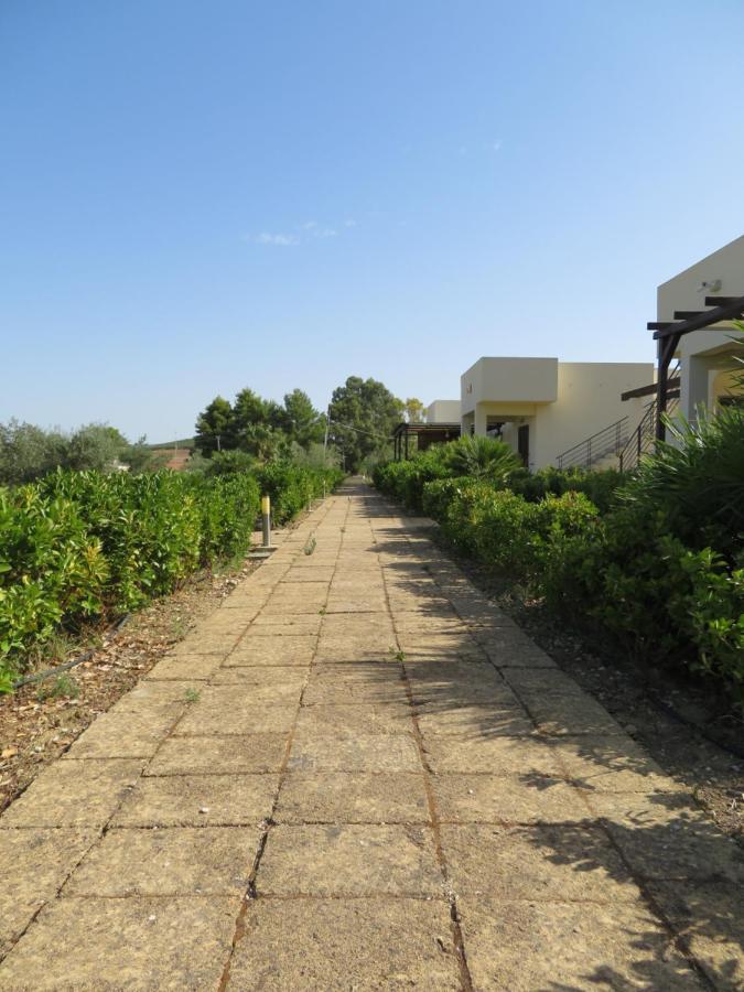 Case Barrera Porto Palo Exterior foto